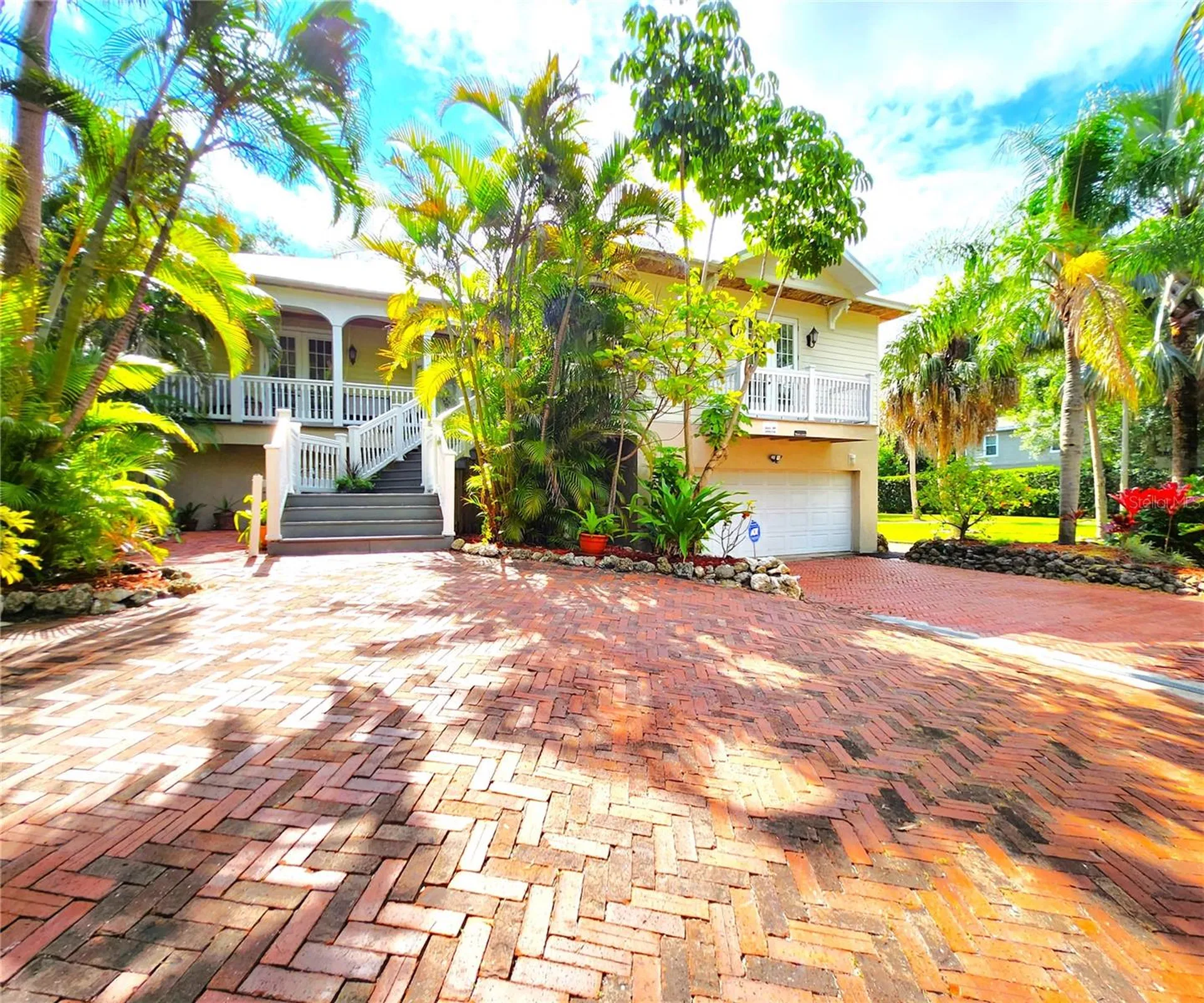 102 17th Street NE Bradenton FL 34208