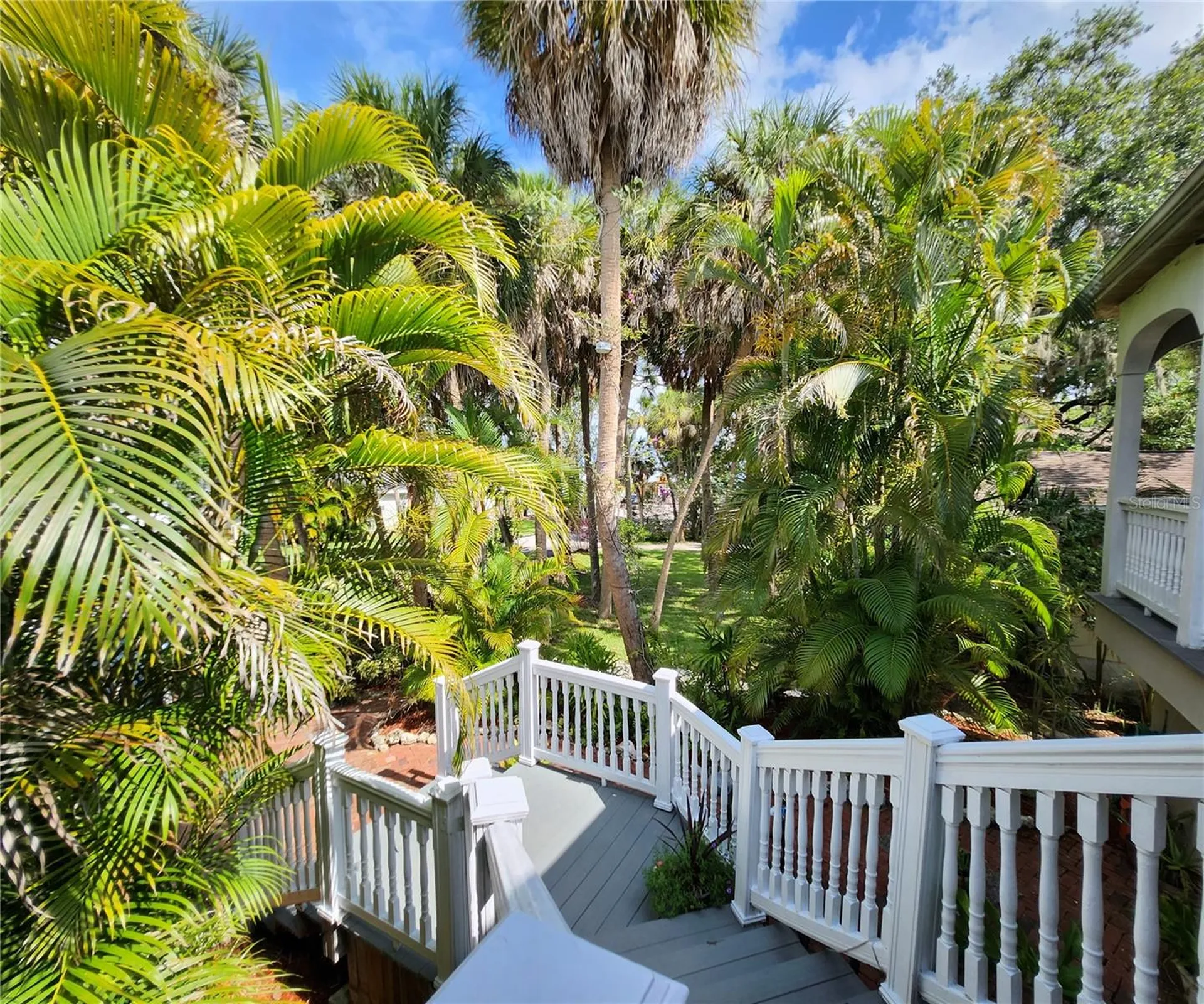 102 17th Street NE Bradenton FL 34208