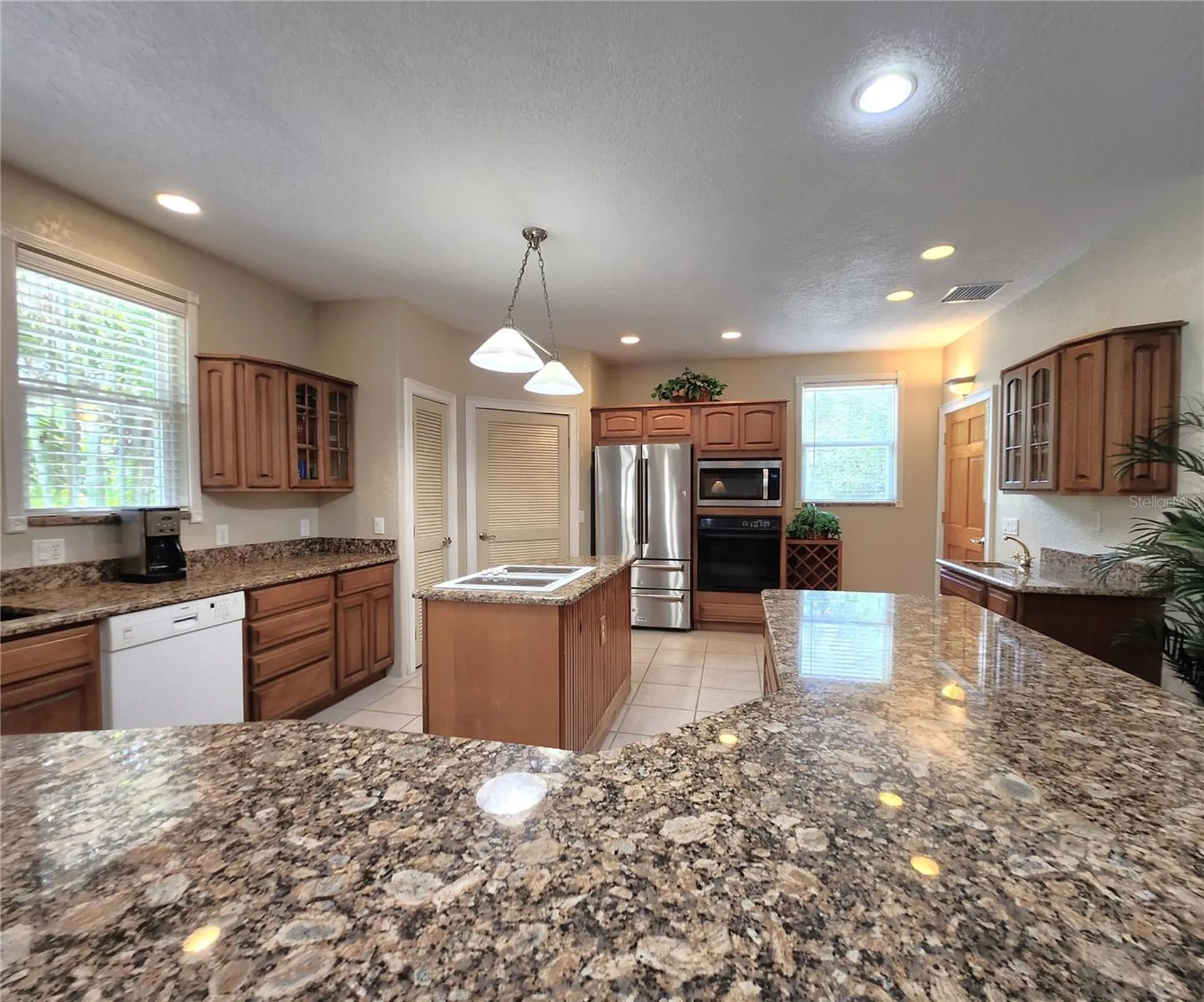 102 17th Street NE Bradenton FL 34208