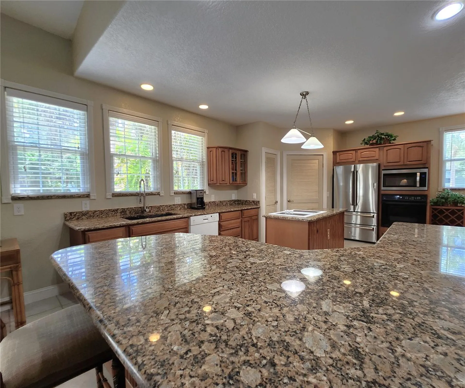 102 17th Street NE Bradenton FL 34208