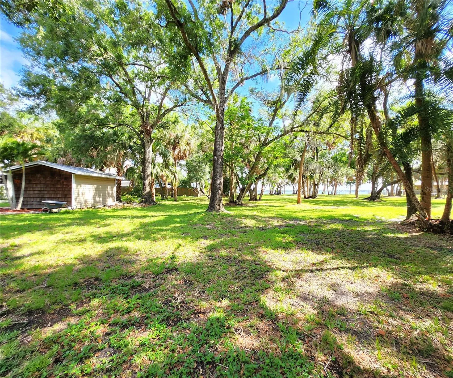 102 17th Street NE Bradenton FL 34208