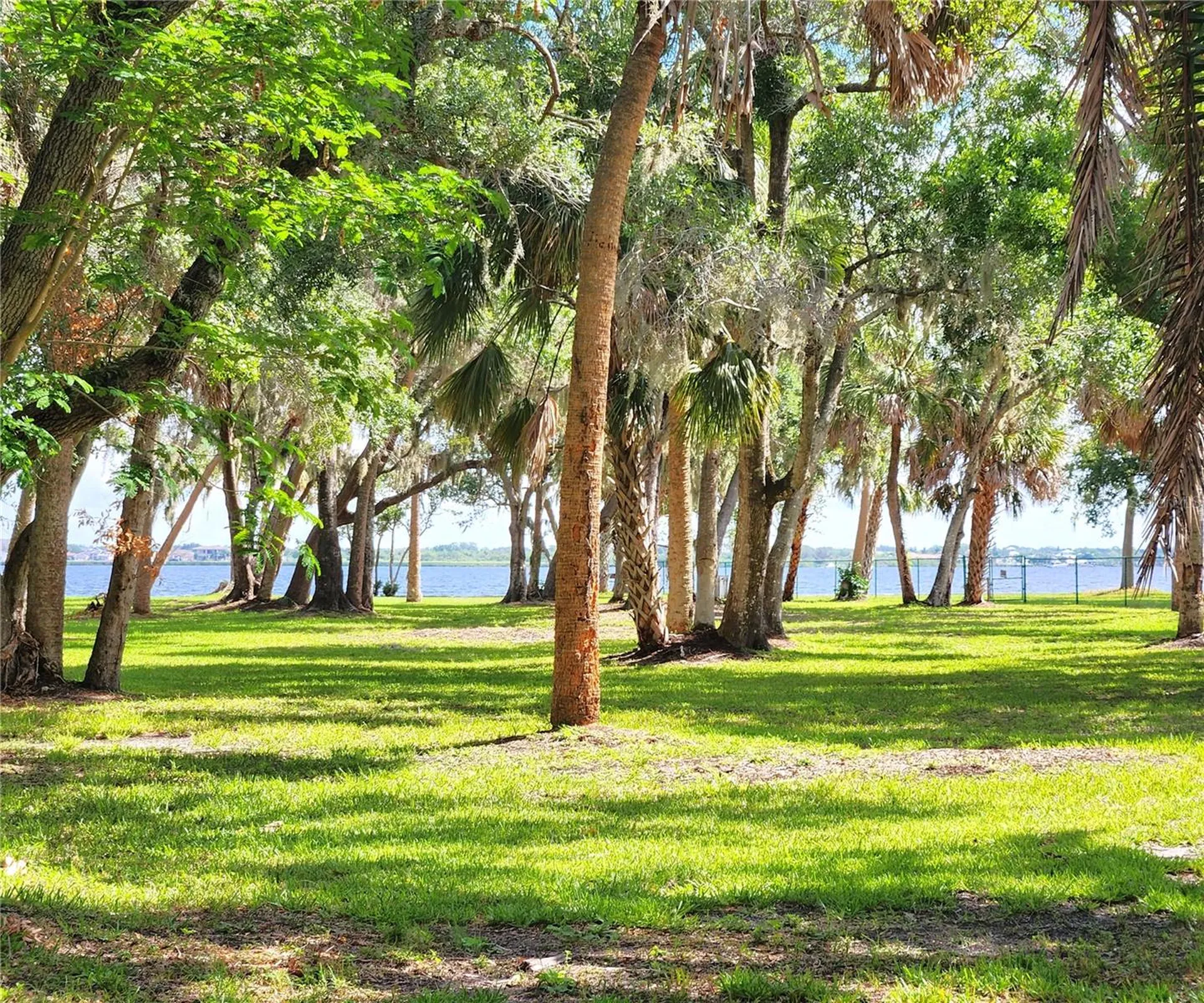 102 17th Street NE Bradenton FL 34208