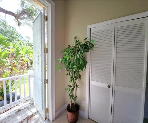 102 17th Street NE Bradenton FL 34208