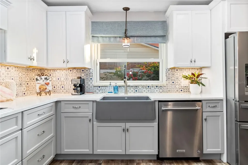 601 Lake Pansy Drive NW Winter Haven FL 33881