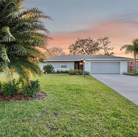 601 Lake Pansy Drive NW Winter Haven FL 33881