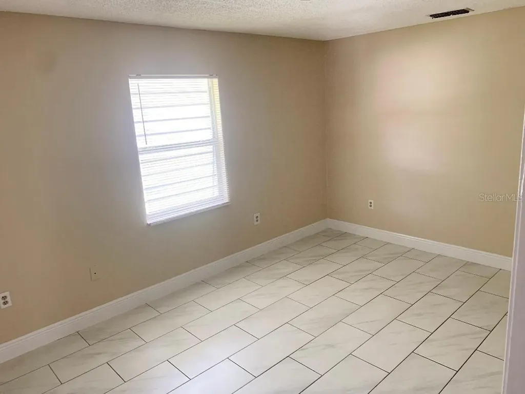 2480 Chestnut Woods Drive Lakeland FL 33815