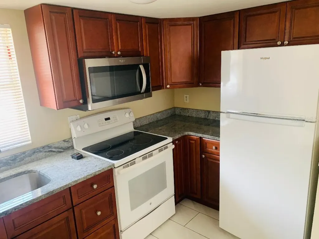 2480 Chestnut Woods Drive Lakeland FL 33815