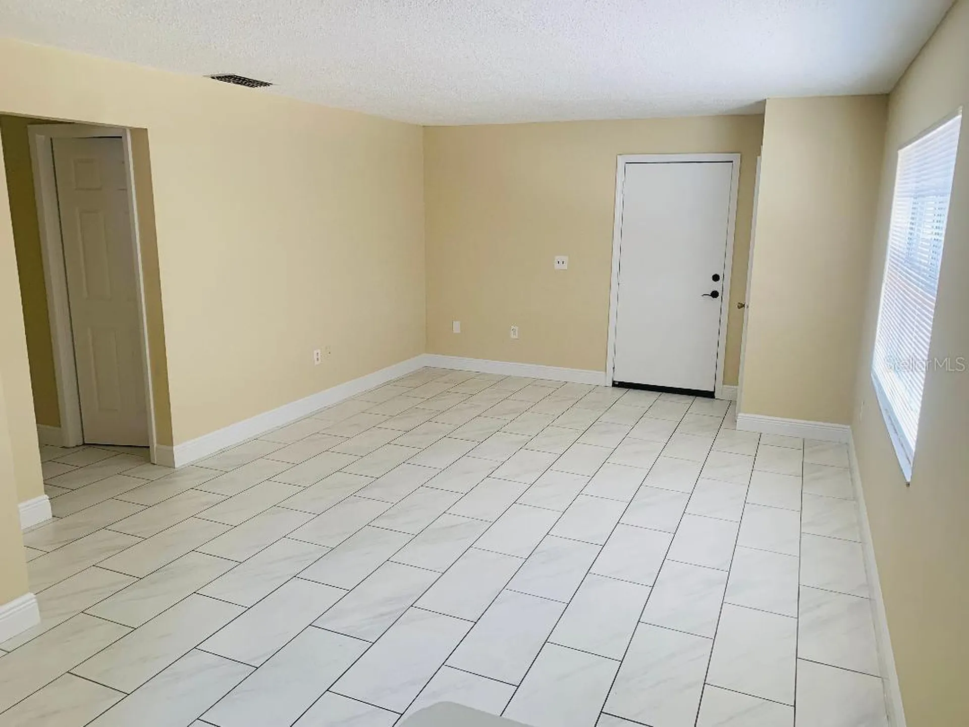 2480 Chestnut Woods Drive Lakeland FL 33815