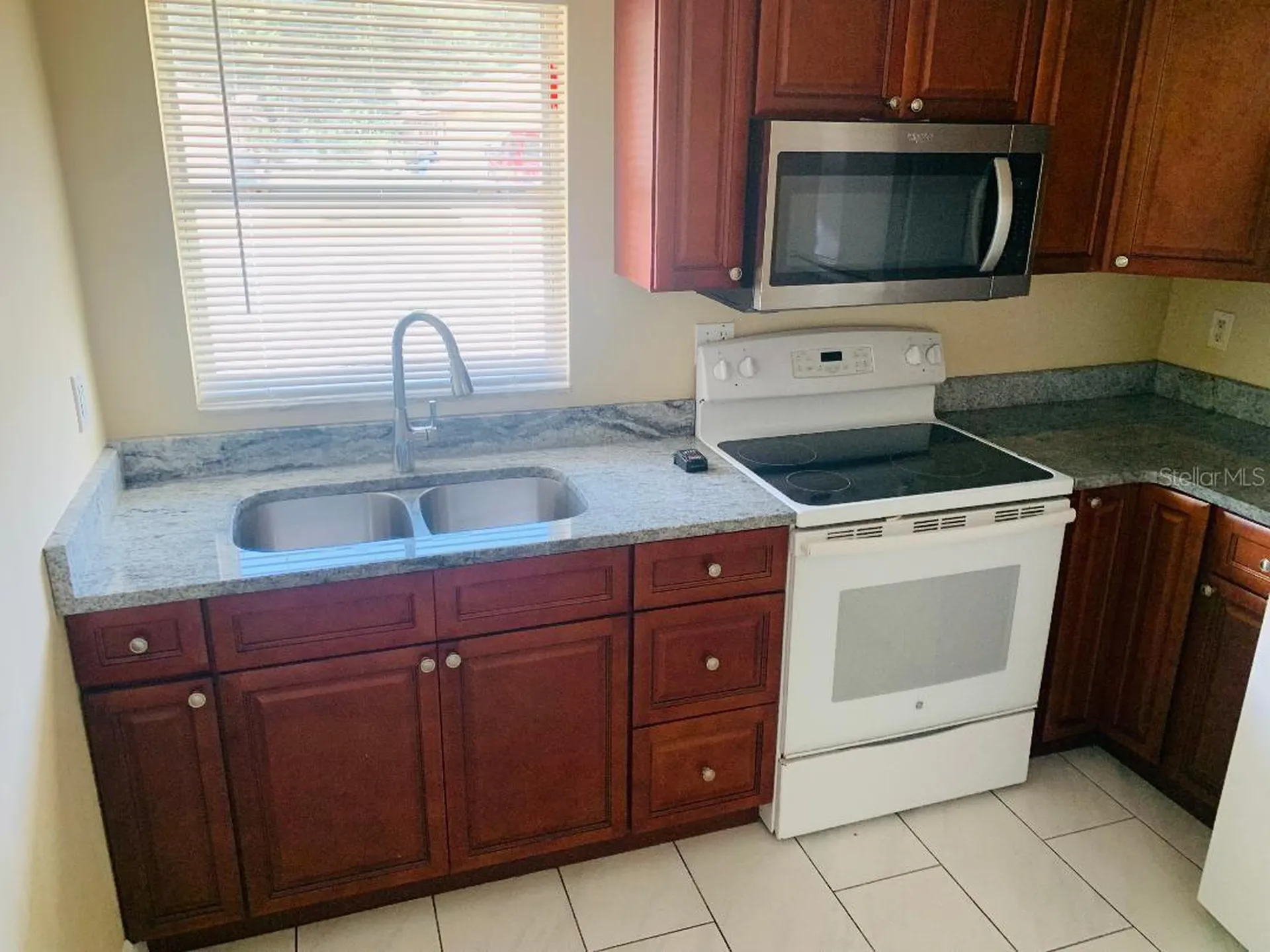 2480 Chestnut Woods Drive Lakeland FL 33815