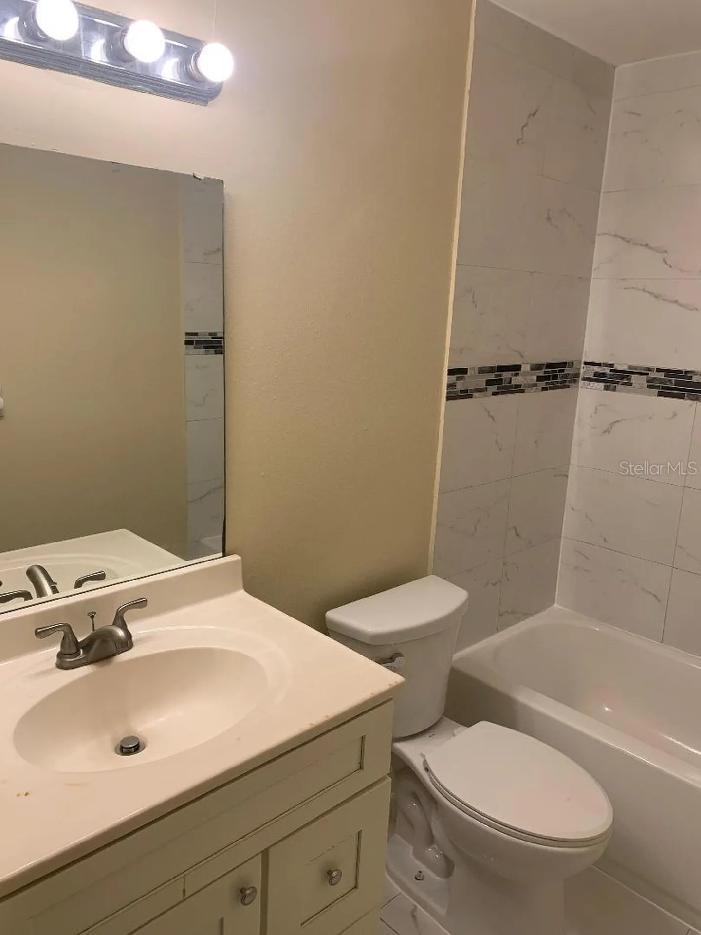2480 Chestnut Woods Drive Lakeland FL 33815