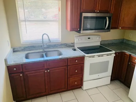 2480 Chestnut Woods Drive Lakeland FL 33815