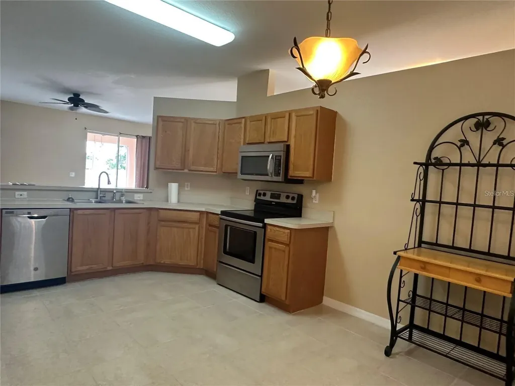 2761 Shady Avenue North Port FL 34286