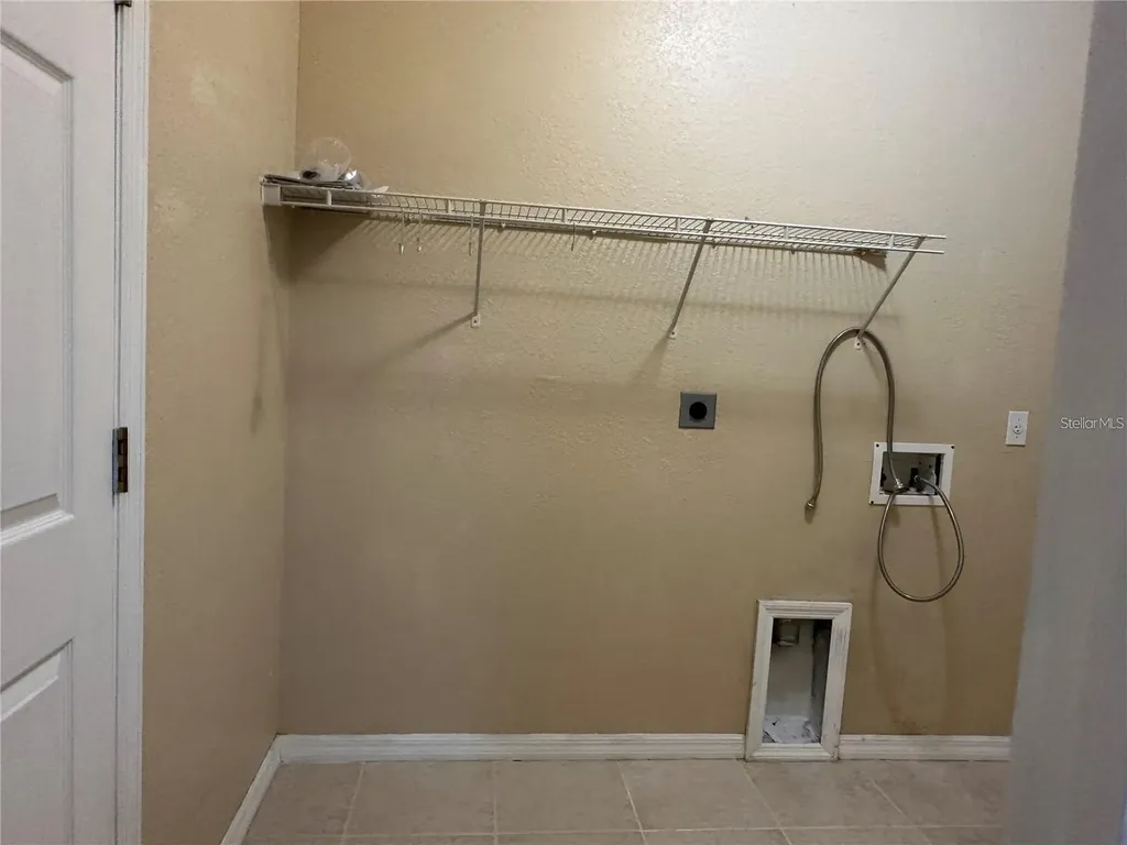 2761 Shady Avenue North Port FL 34286