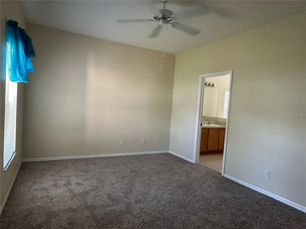 2761 Shady Avenue North Port FL 34286