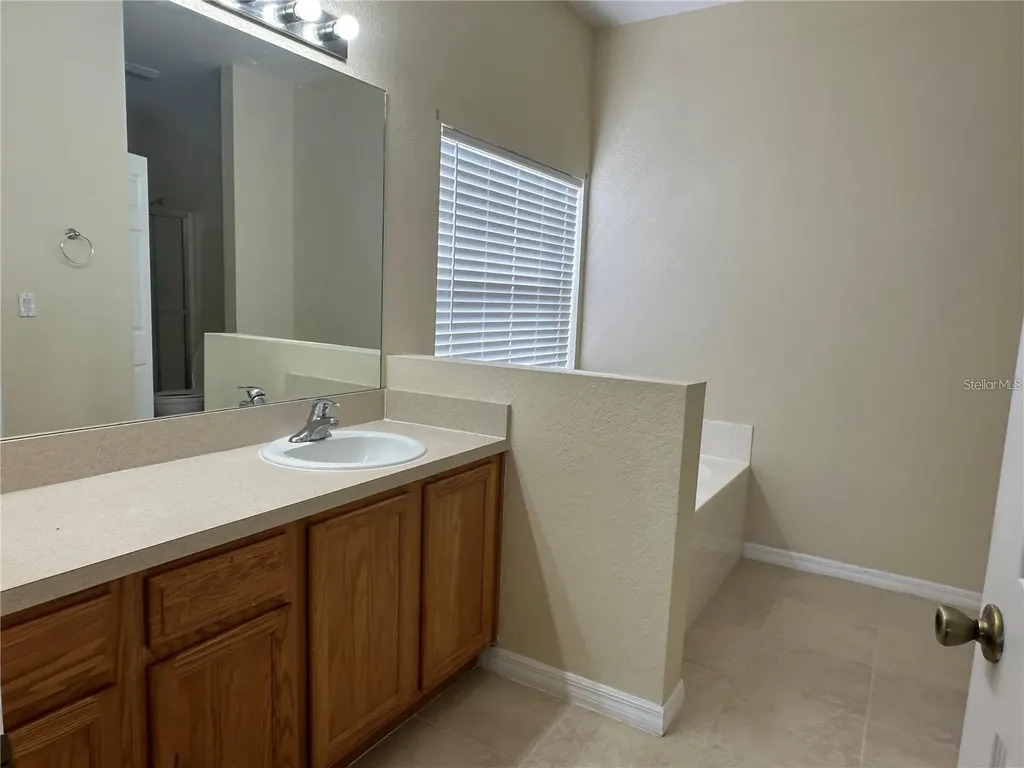 2761 Shady Avenue North Port FL 34286