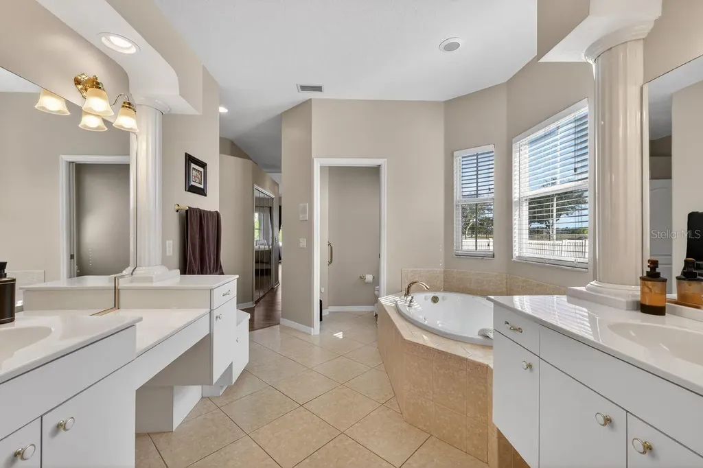 17312 Howling Wolf Run Parrish FL 34219
