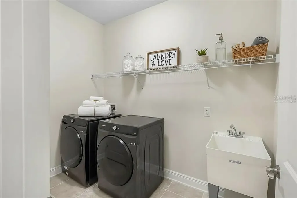 19803 Bridgetown Loop Venice FL 34293