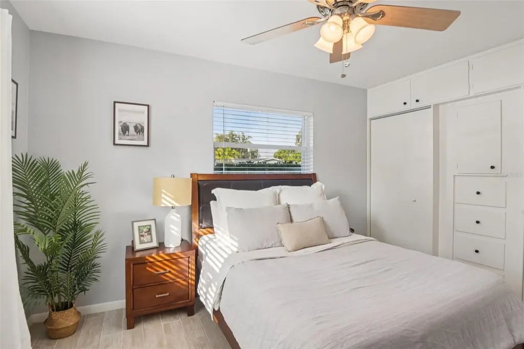 1945 59th Street N St Petersburg FL 33710