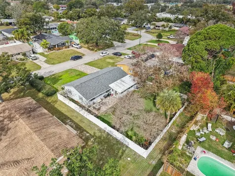 1945 59th Street N St Petersburg FL 33710