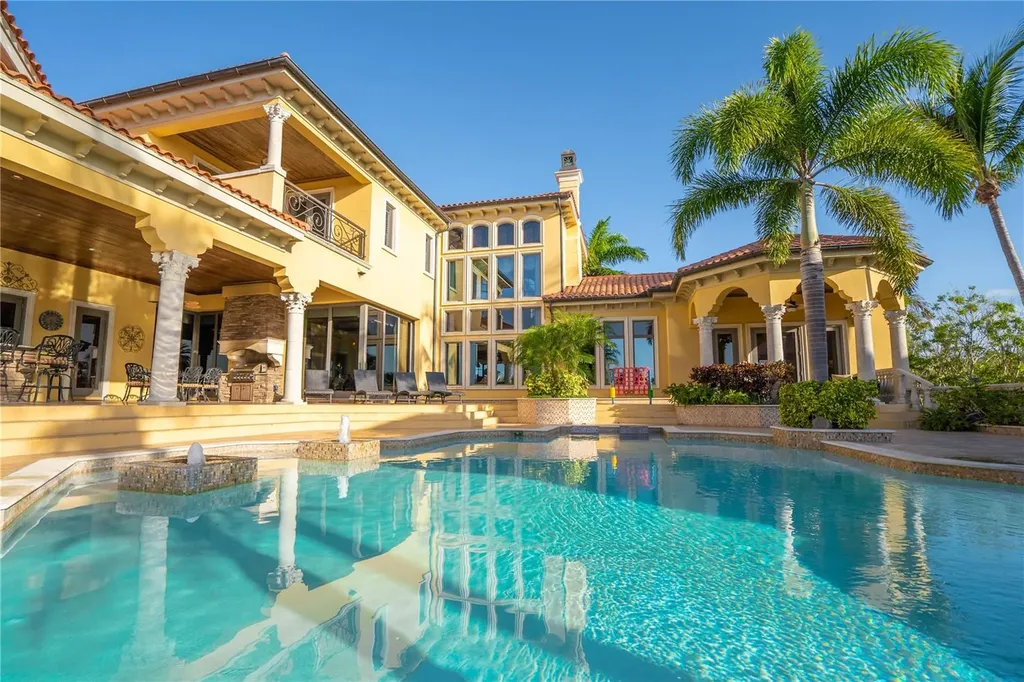 1363 Oceanview Drive Tierra Verde FL 33715
