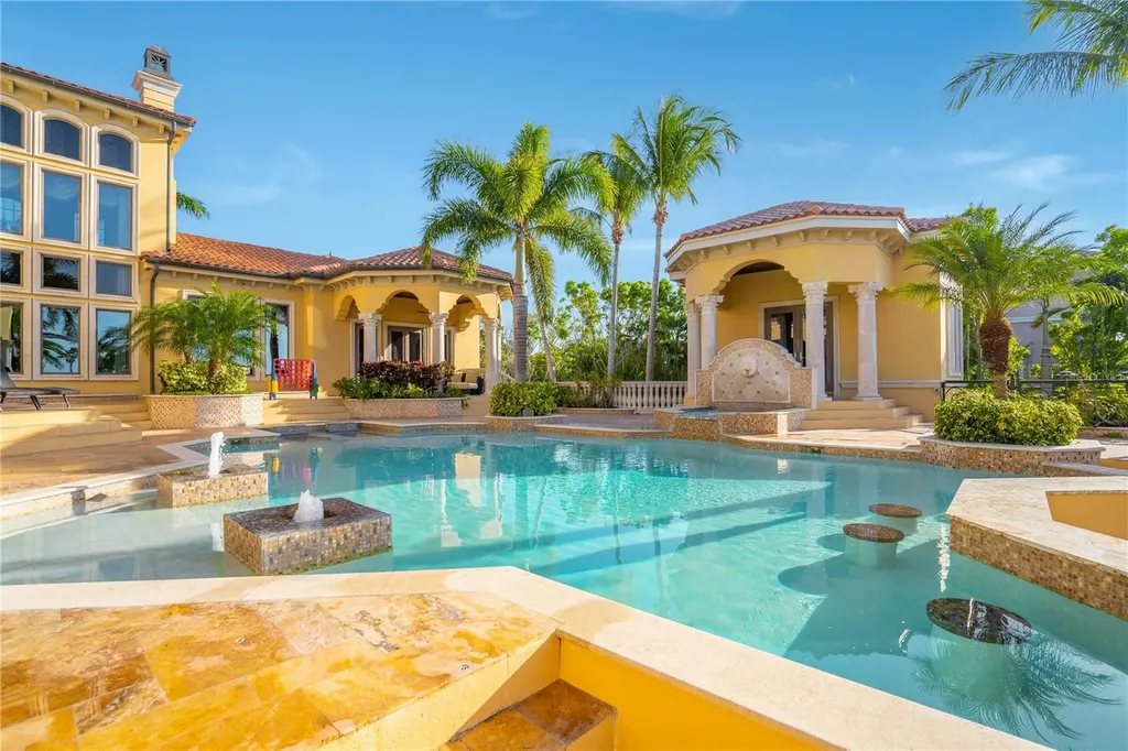 1363 Oceanview Drive Tierra Verde FL 33715