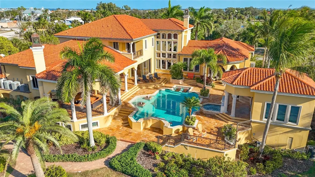 1363 Oceanview Drive Tierra Verde FL 33715