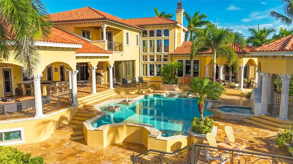 1363 Oceanview Drive Tierra Verde FL 33715