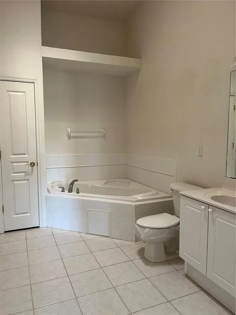 116 Brent Circle Oldsmar FL 34677