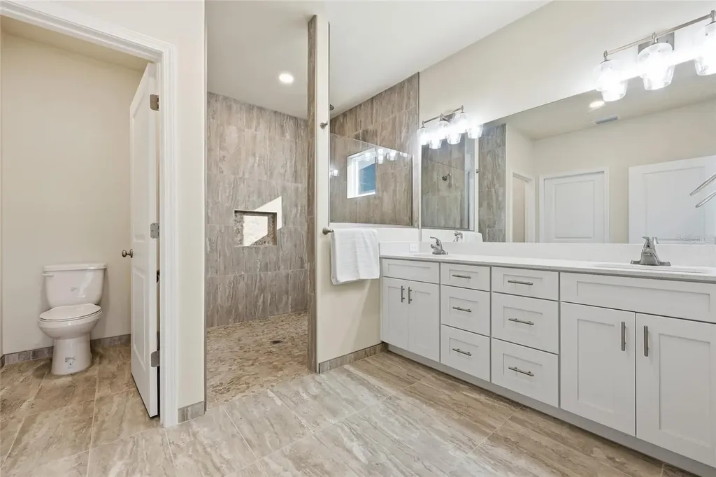 1402 SW 67th Drive Gainesville FL 32607