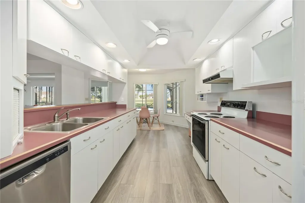 2926 Meadowood Lane Sebring FL 33875