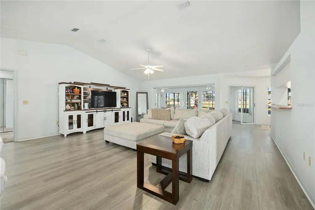 2926 Meadowood Lane Sebring FL 33875