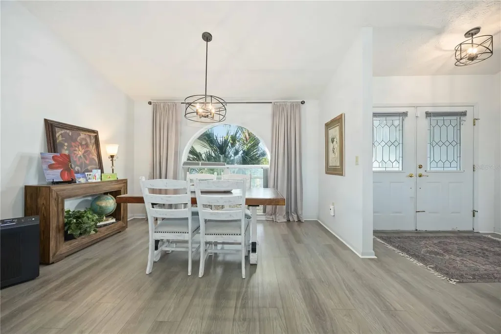 2926 Meadowood Lane Sebring FL 33875