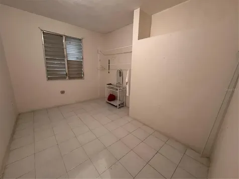 737(M-33), 3 Street Llanos Del Sur Ponce PR 00730