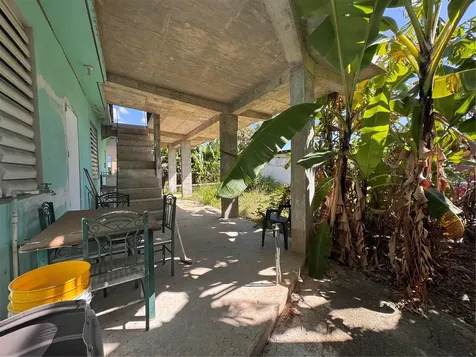 737(M-33), 3 Street Llanos Del Sur Ponce PR 00730