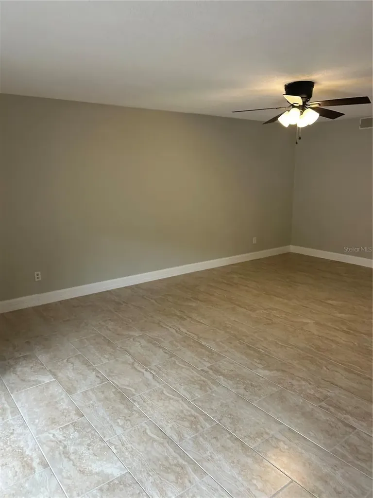 7633 Dolonita Drive Tampa FL 33615