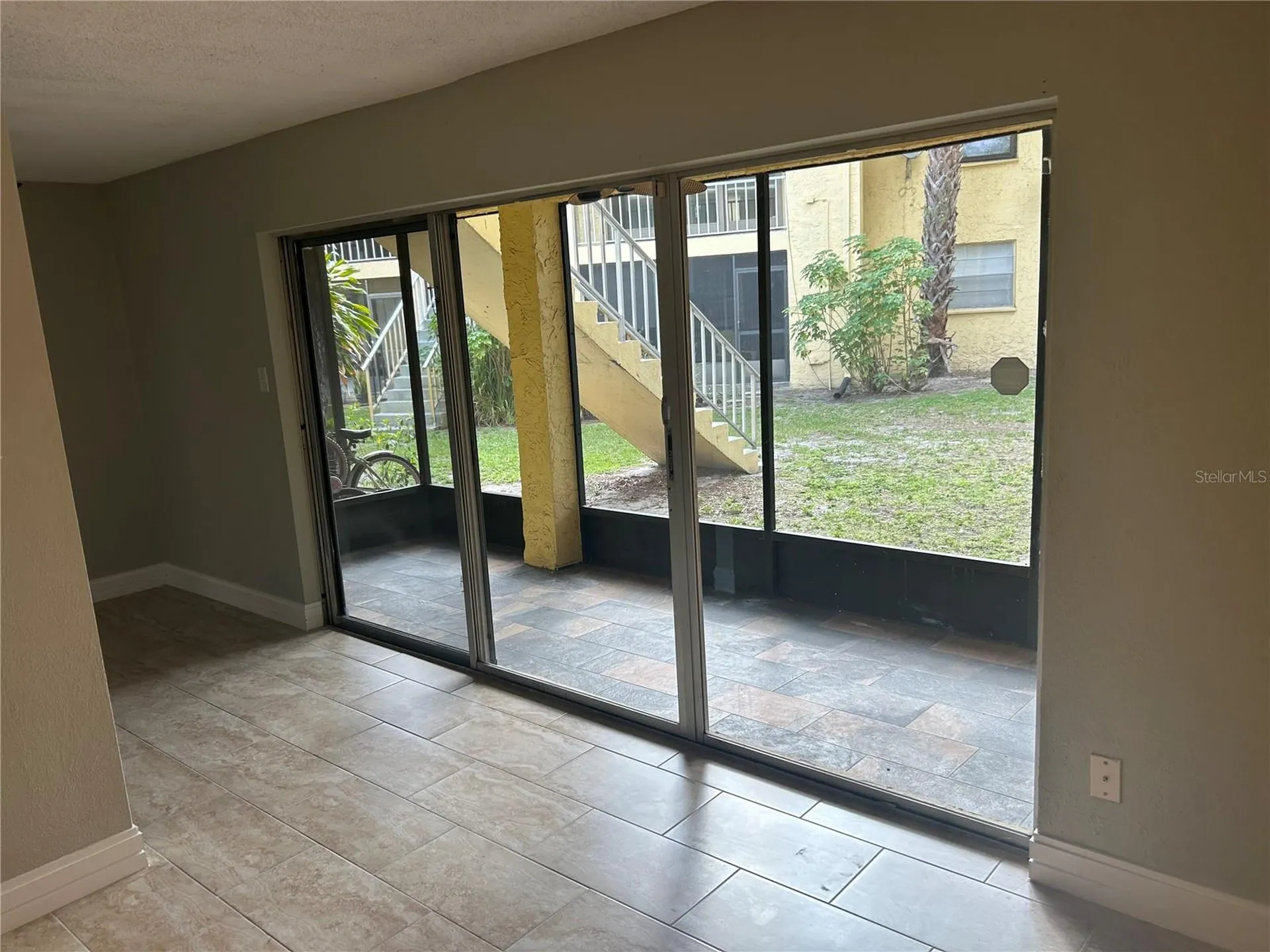 7633 Dolonita Drive Tampa FL 33615