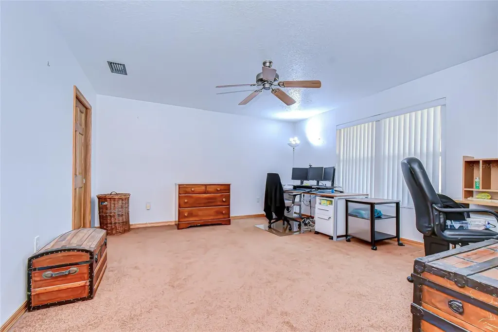 3719 Moores Lake Road Dover FL 33527
