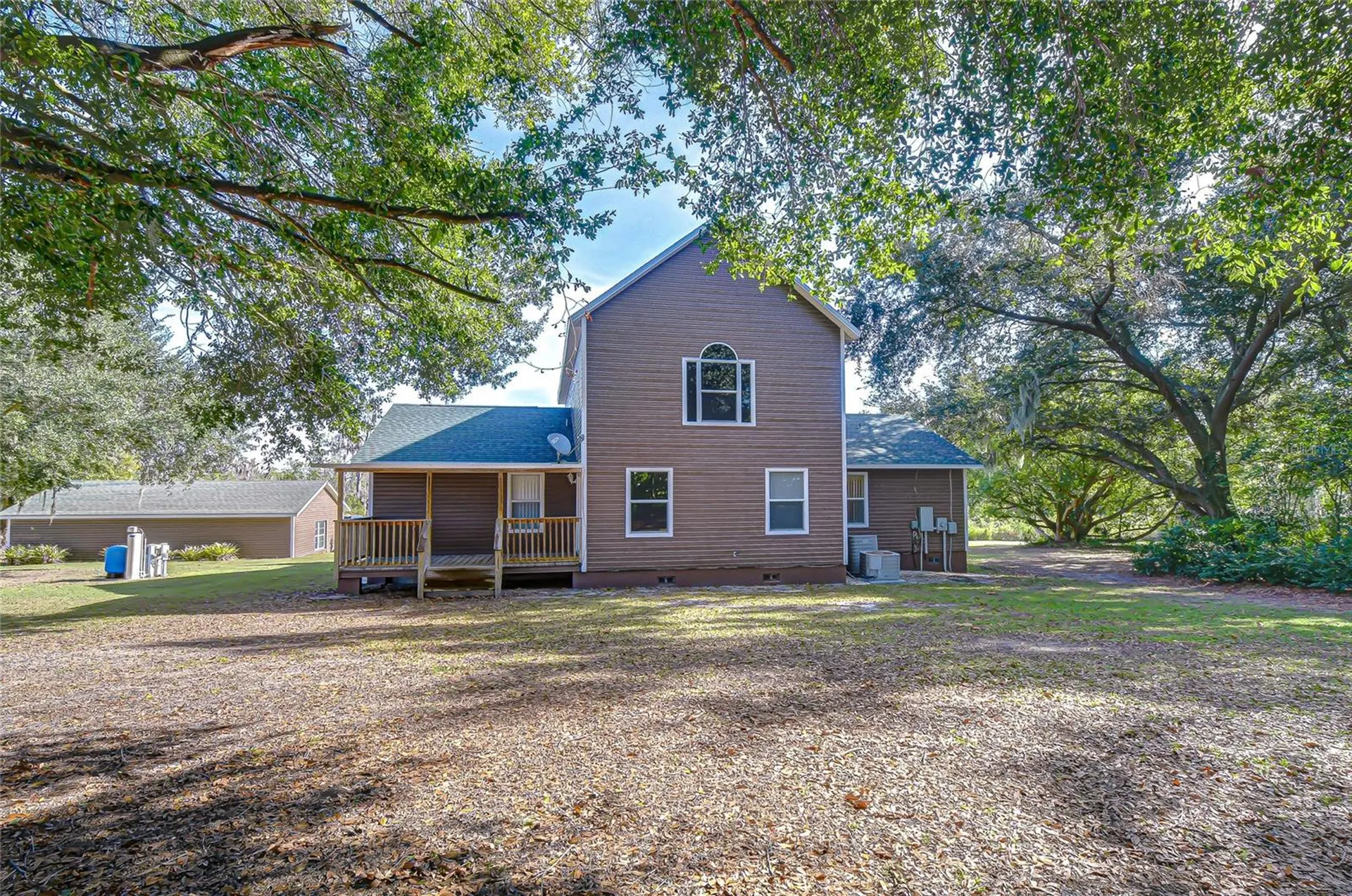 3719 Moores Lake Road Dover FL 33527