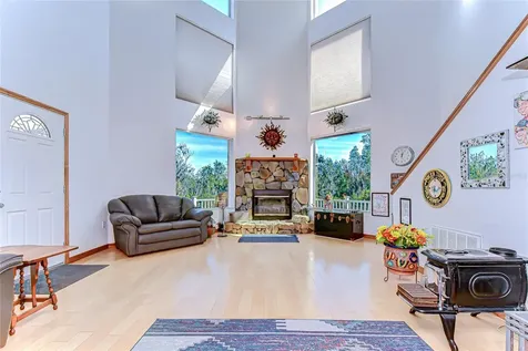 3719 Moores Lake Road Dover FL 33527