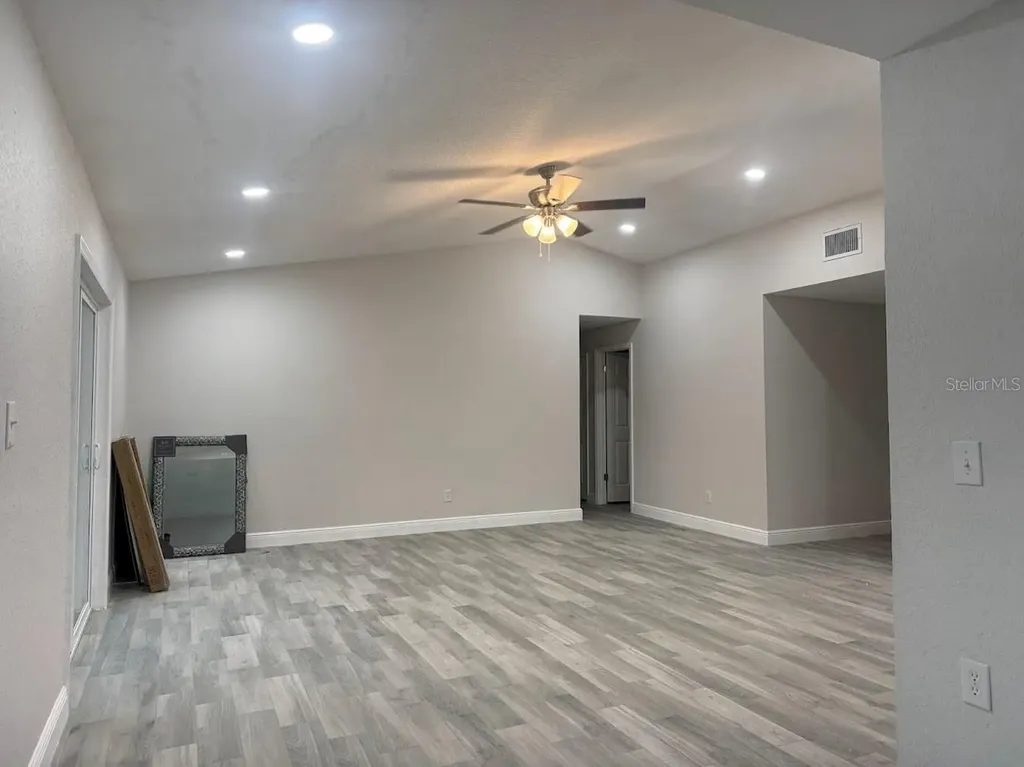 12142 Caper Street Orlando FL 32837