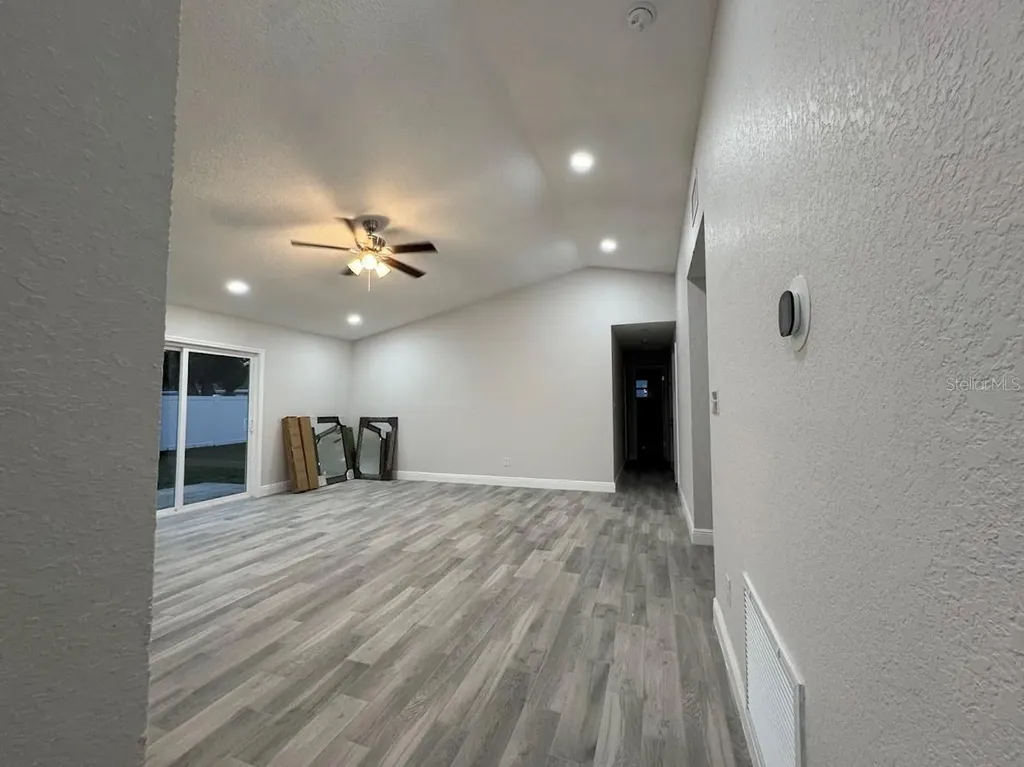 12142 Caper Street Orlando FL 32837