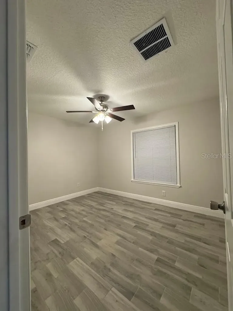 12142 Caper Street Orlando FL 32837