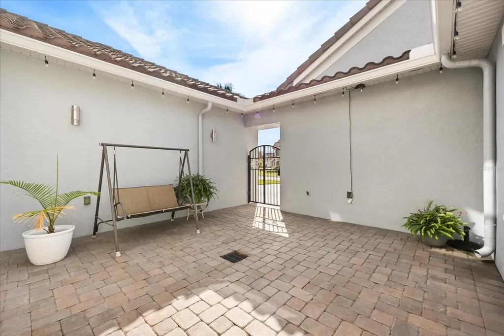 7667 Blue Quail Lane Orlando FL 32835