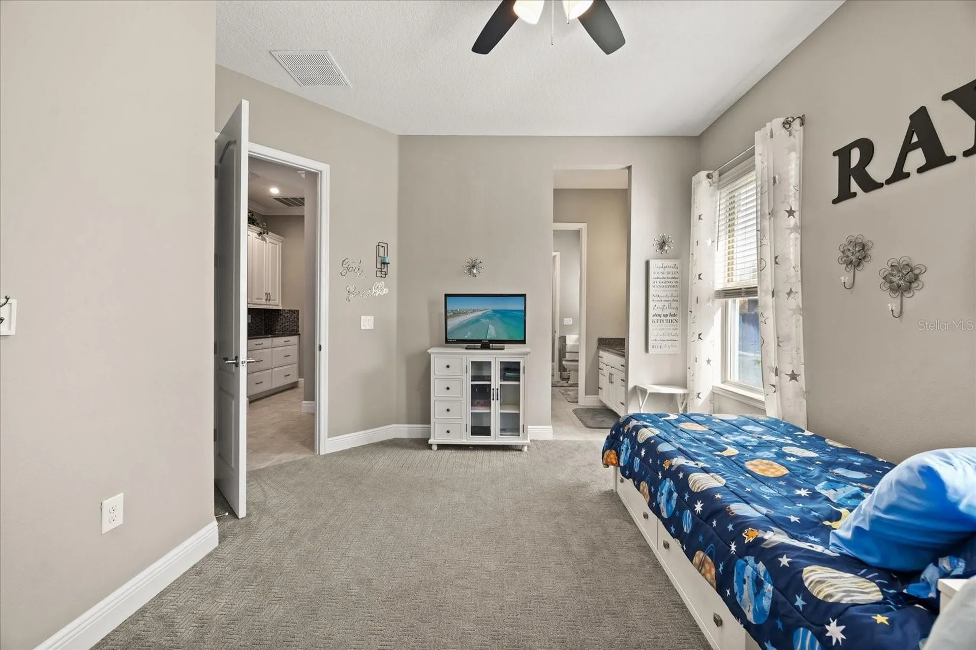 7667 Blue Quail Lane Orlando FL 32835