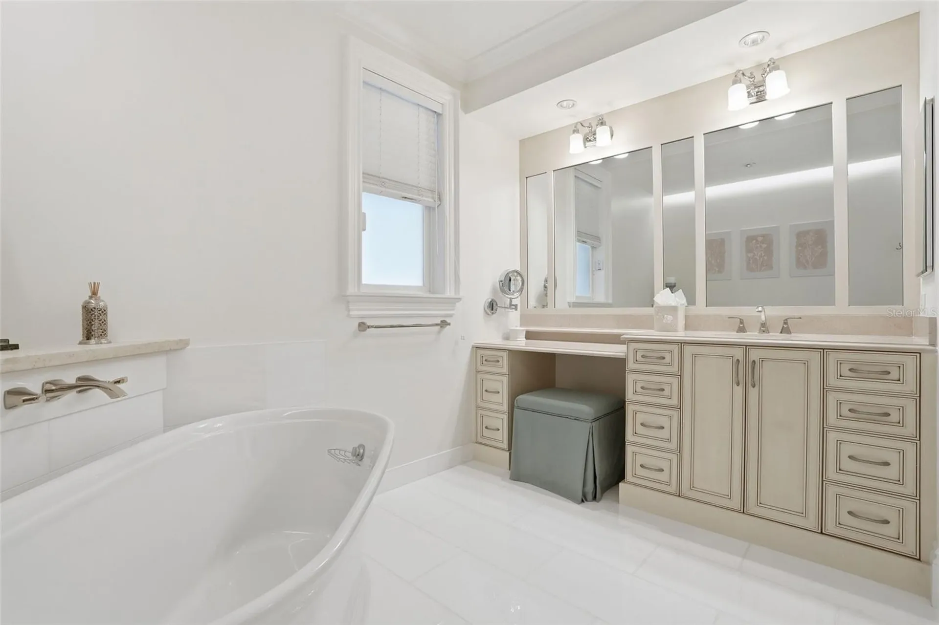 12201 Caisson Lane Fort Myers FL 33912