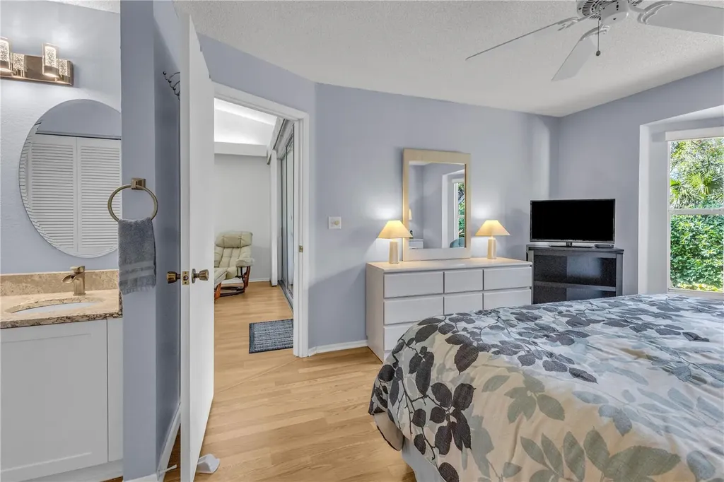 4332 Marseilles Avenue Sarasota FL 34233
