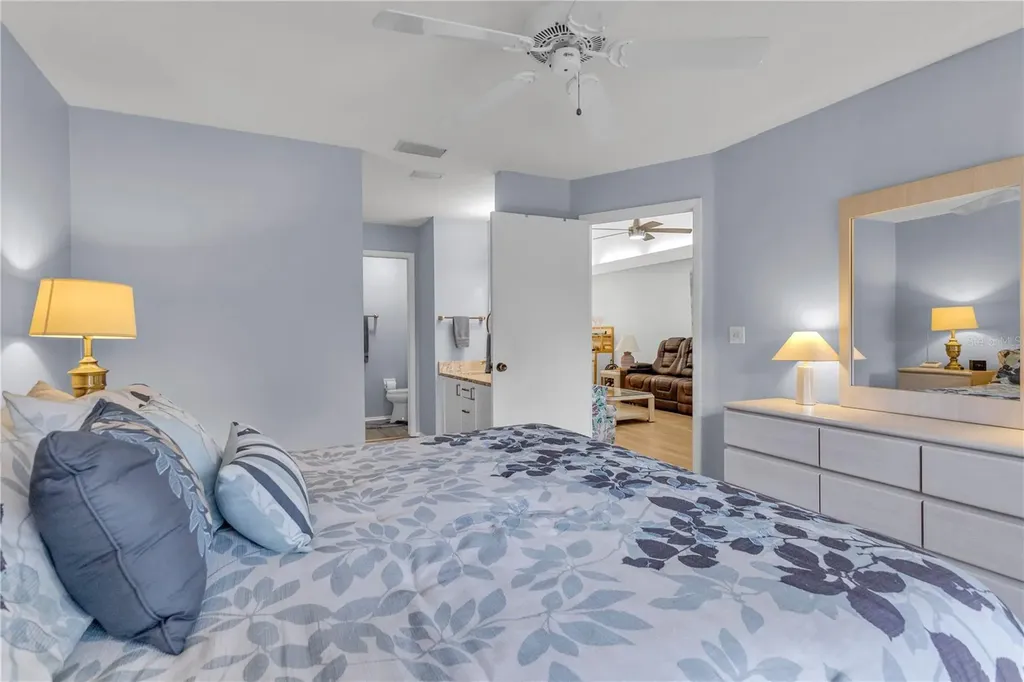 4332 Marseilles Avenue Sarasota FL 34233