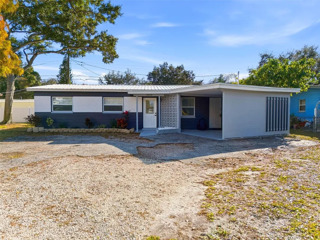 5560 94th Avenue N Pinellas Park FL 33782