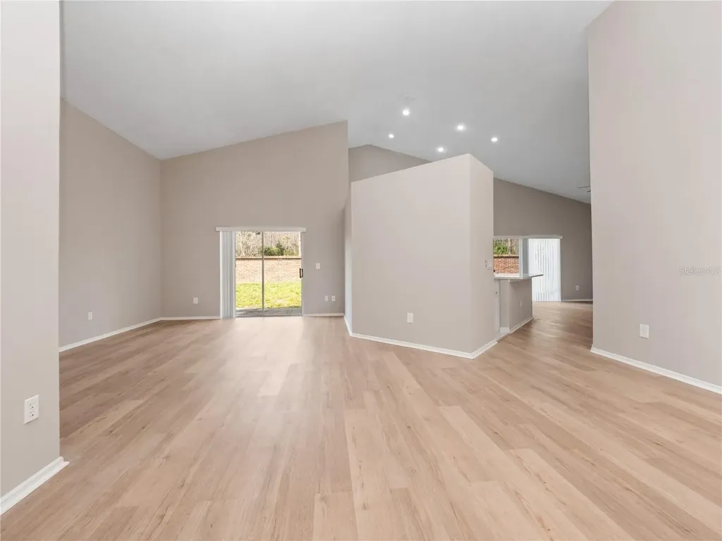 14904 Wild Wood Lily Court Orlando FL 32824