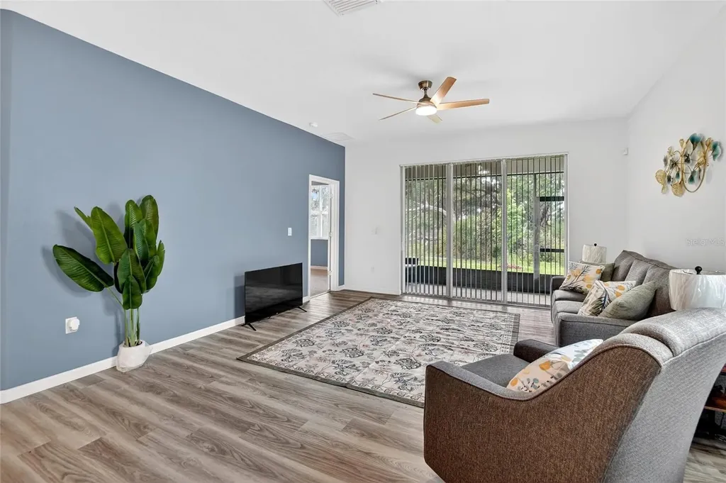 4027 Westwood Fields Loop Plant City FL 33565